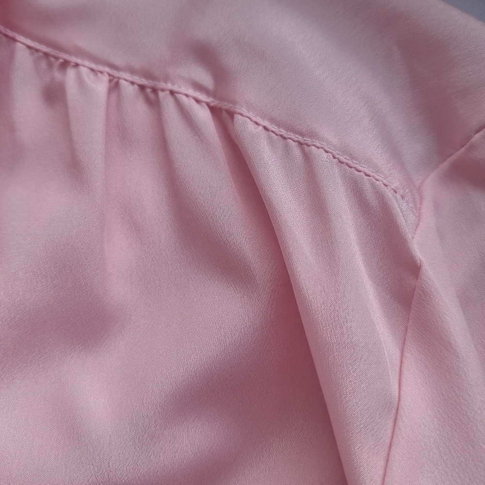 80s Sheer Silky Polyester Soft Pink Button Up Blouse All Hours Summer Layering - Picture 3 of 9